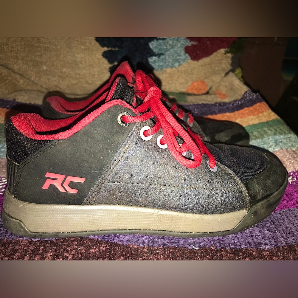 Kids Bike Shoes (ride concept flats)